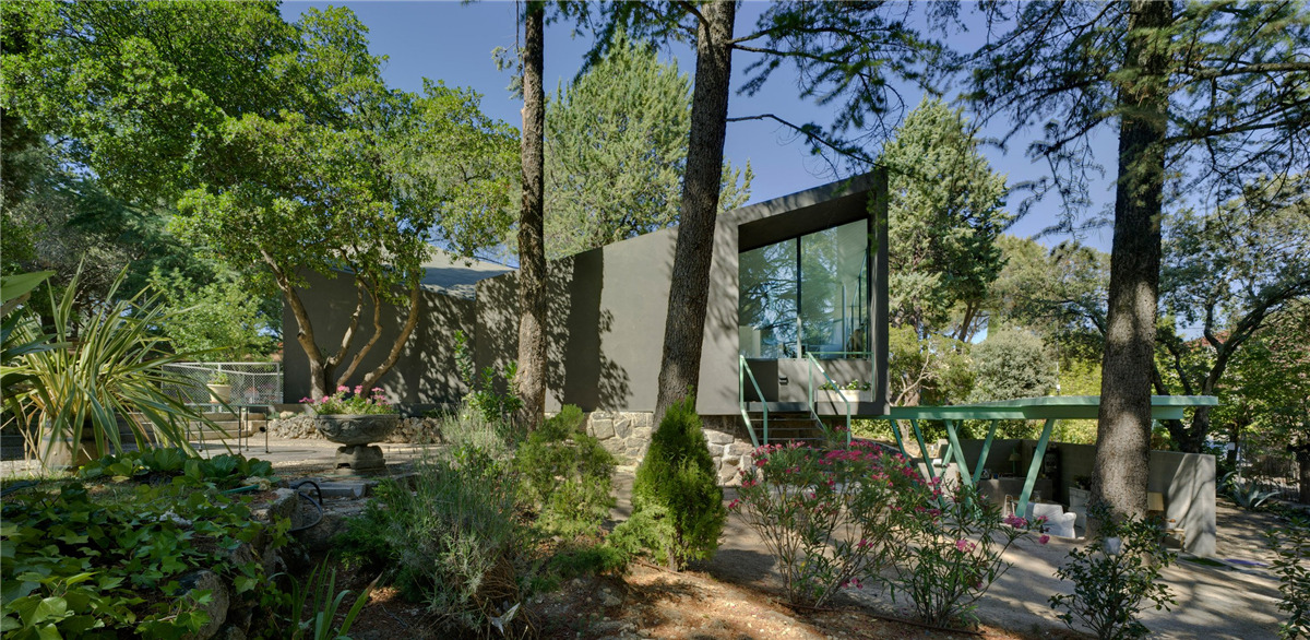 house-madrid-single-house-water-cistern-residential-spain-valdivieso-arquitectos-architecture_dezeen_2364_col_20.jpg