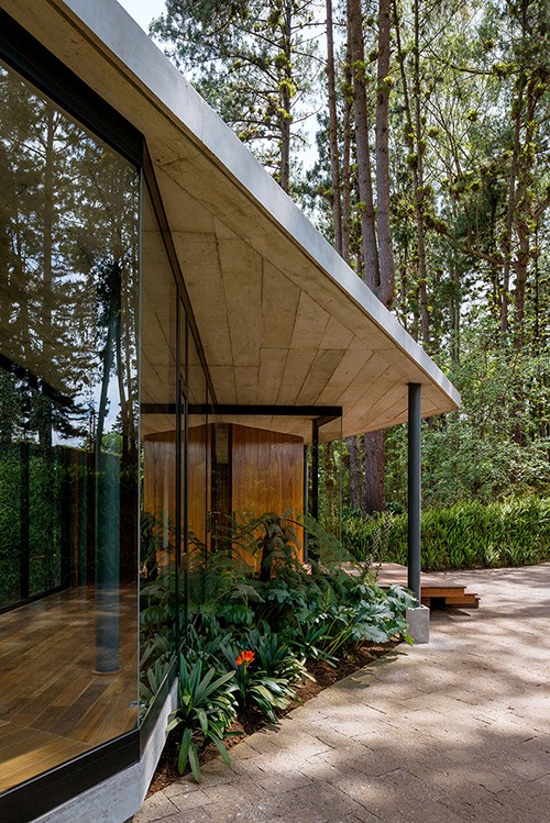 la-cabanita-paz-arquitectura-architecture-house-gautemala_dezeen_2364_col_10.jpg