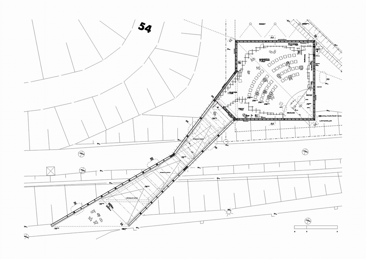 调整大小 15_s_s_Autobahnkirche_Grundriss_A2_1_100.jpg