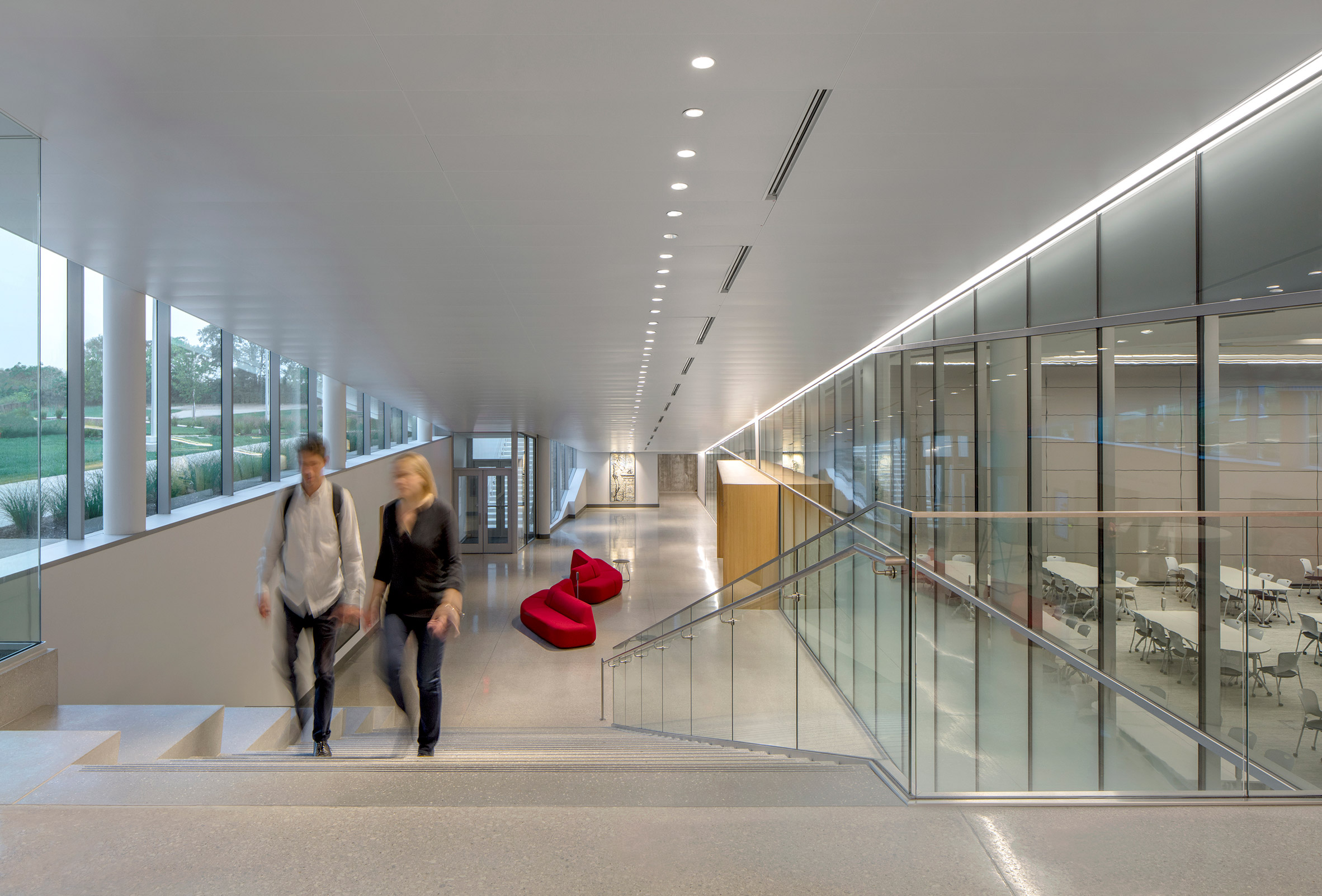 medical-center-university-of-kansas-co-architects-architecture-kansas-city-usa_dezeen_2364_col_10-852x578.jpg