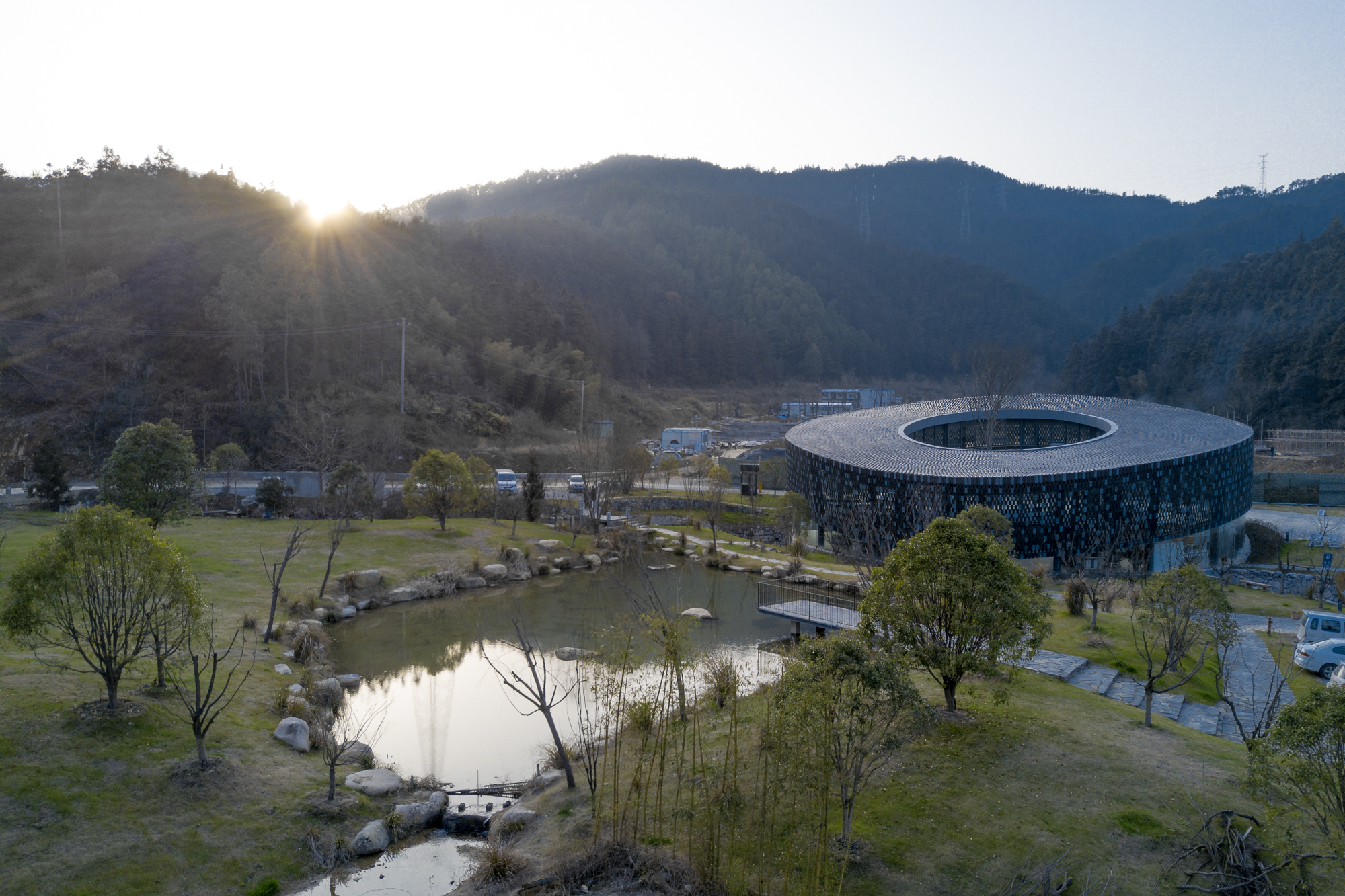 黄昏鸟瞰 Twilight aerial view.jpg