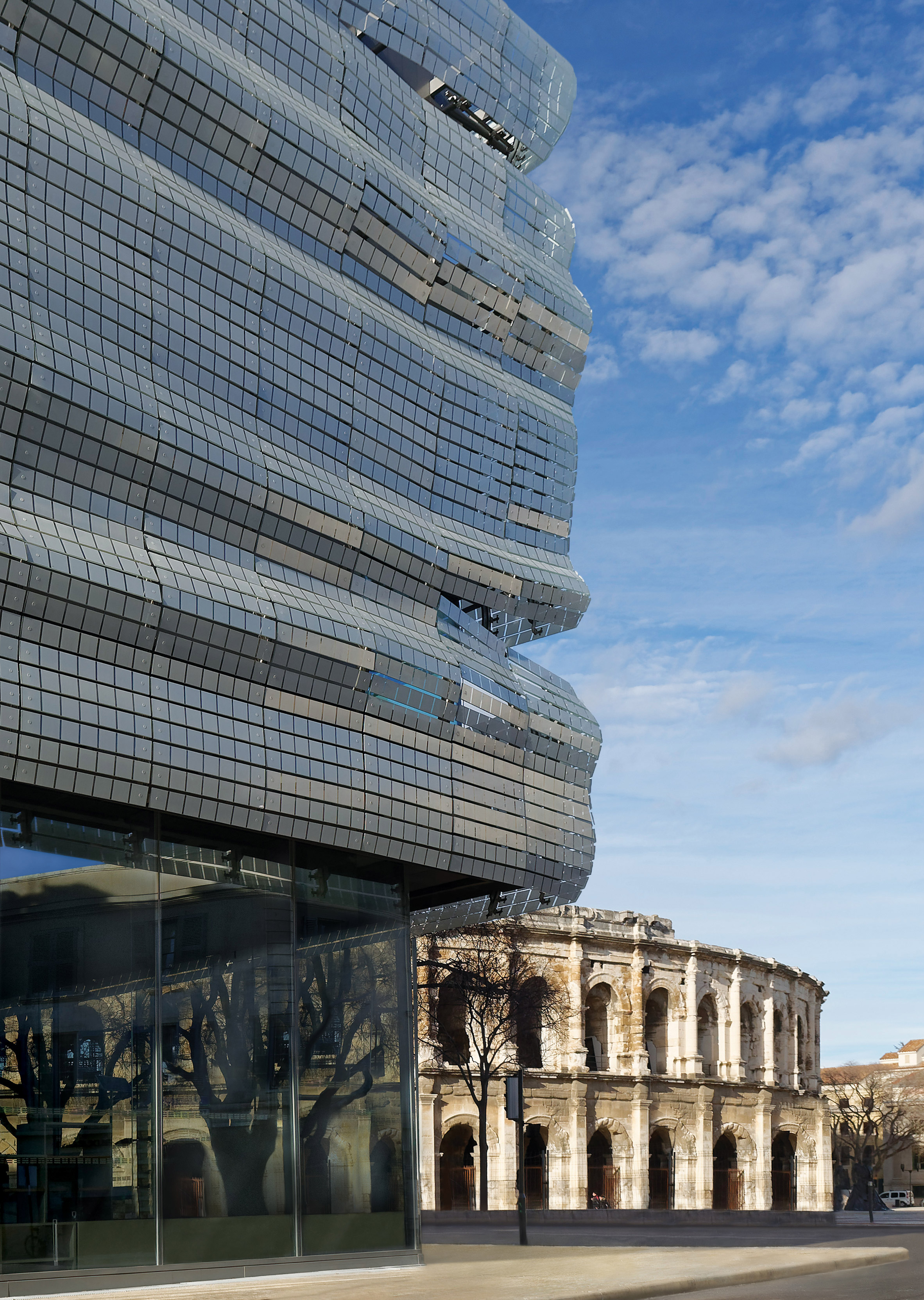 musee-de-la-romanite-nimes-elizabeth-de-portzamparc-architecure-museum-france-_dezeen_2364_col_17.jpg