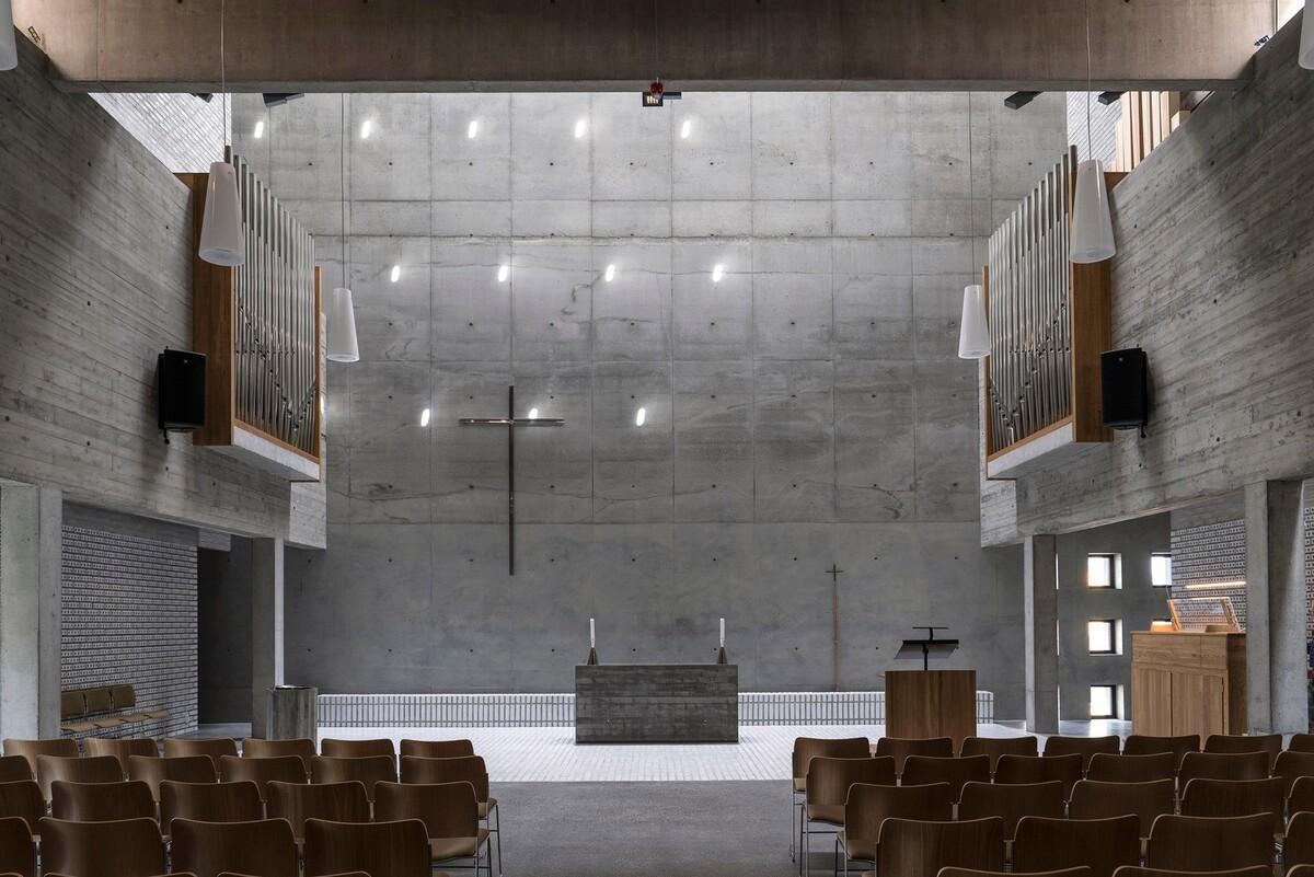 挪威小城的新教堂和文化中心 / Einar Dahle Arkitekter + Hille Melbye Arkitekter
