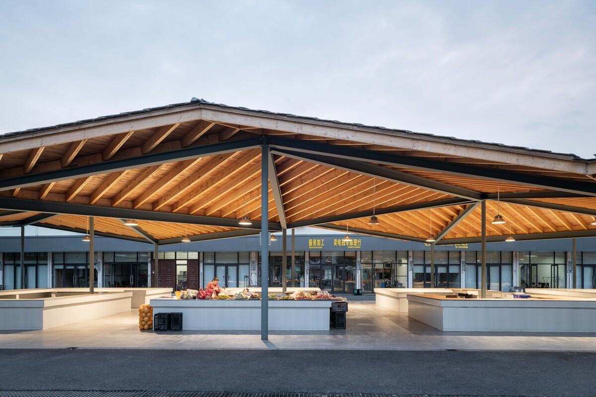 侠父村农贸市场 / 本构建筑事务所