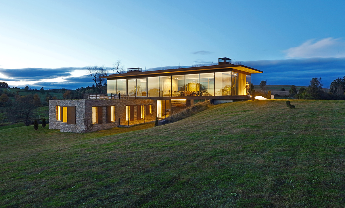 link-farm-house-slade-architecture-dutchess-country-new-york-us_dezeen_2364_col_0.jpg