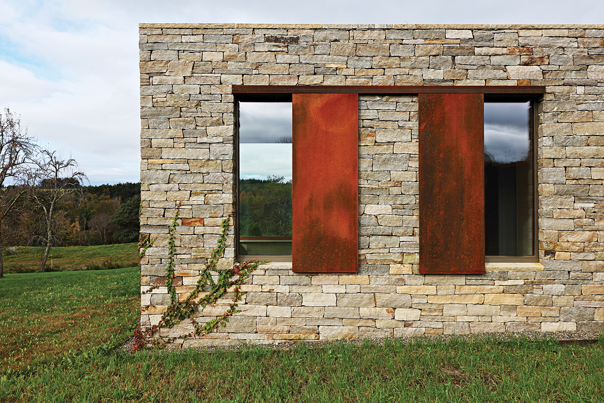 link-farm-house-slade-architecture-dutchess-country-new-york-us_dezeen_2364_col_3.jpg