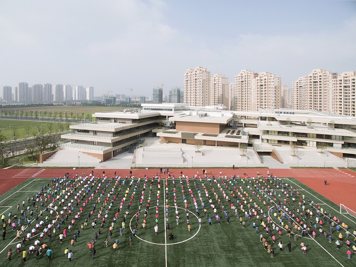 02.东侧操场 Eastern View.jpg