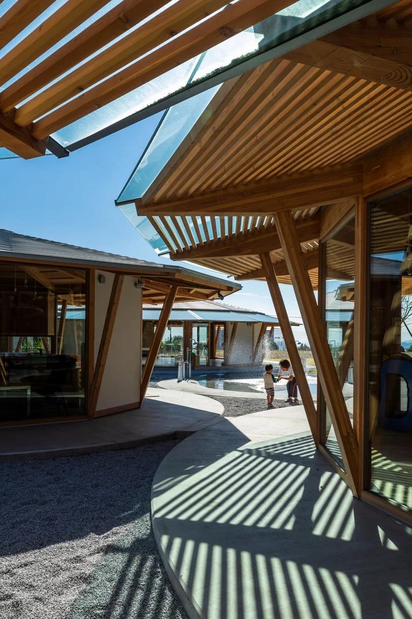 tezuka-architects-muku-nursery-japan-designboom-9.webp.jpg