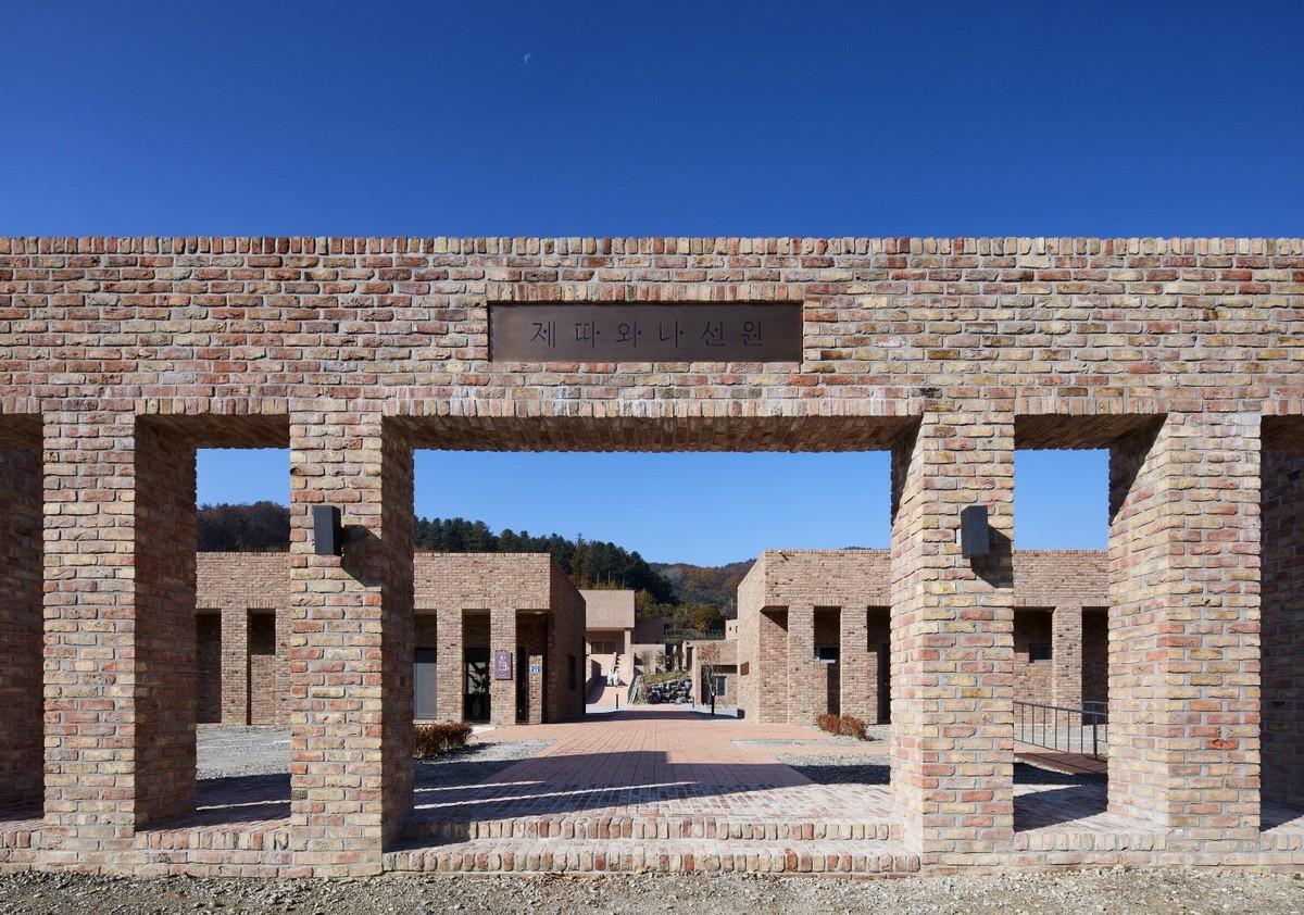 Jetavana禅院，回归佛教原始精神／Studio GAON