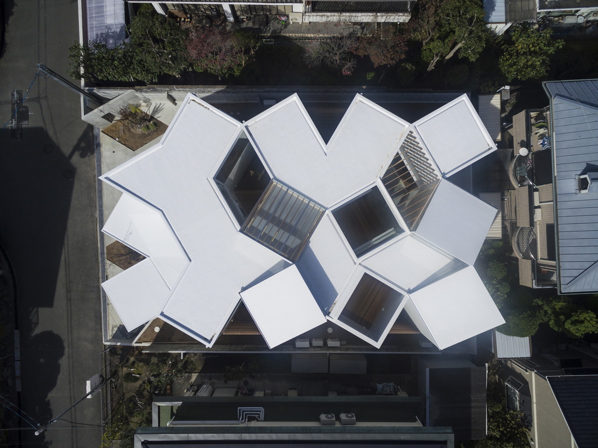 c1_01House_in_Hokusetsu_drone135.jpg