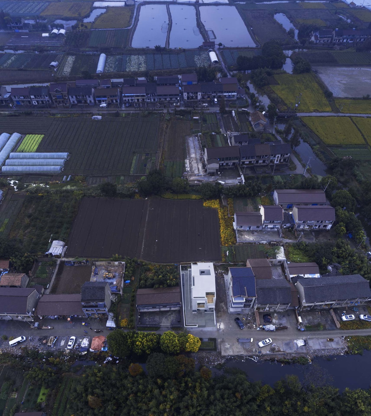 l1_Aerial_view_of_the_house_and_surroundings_.Yao_Li.jpg