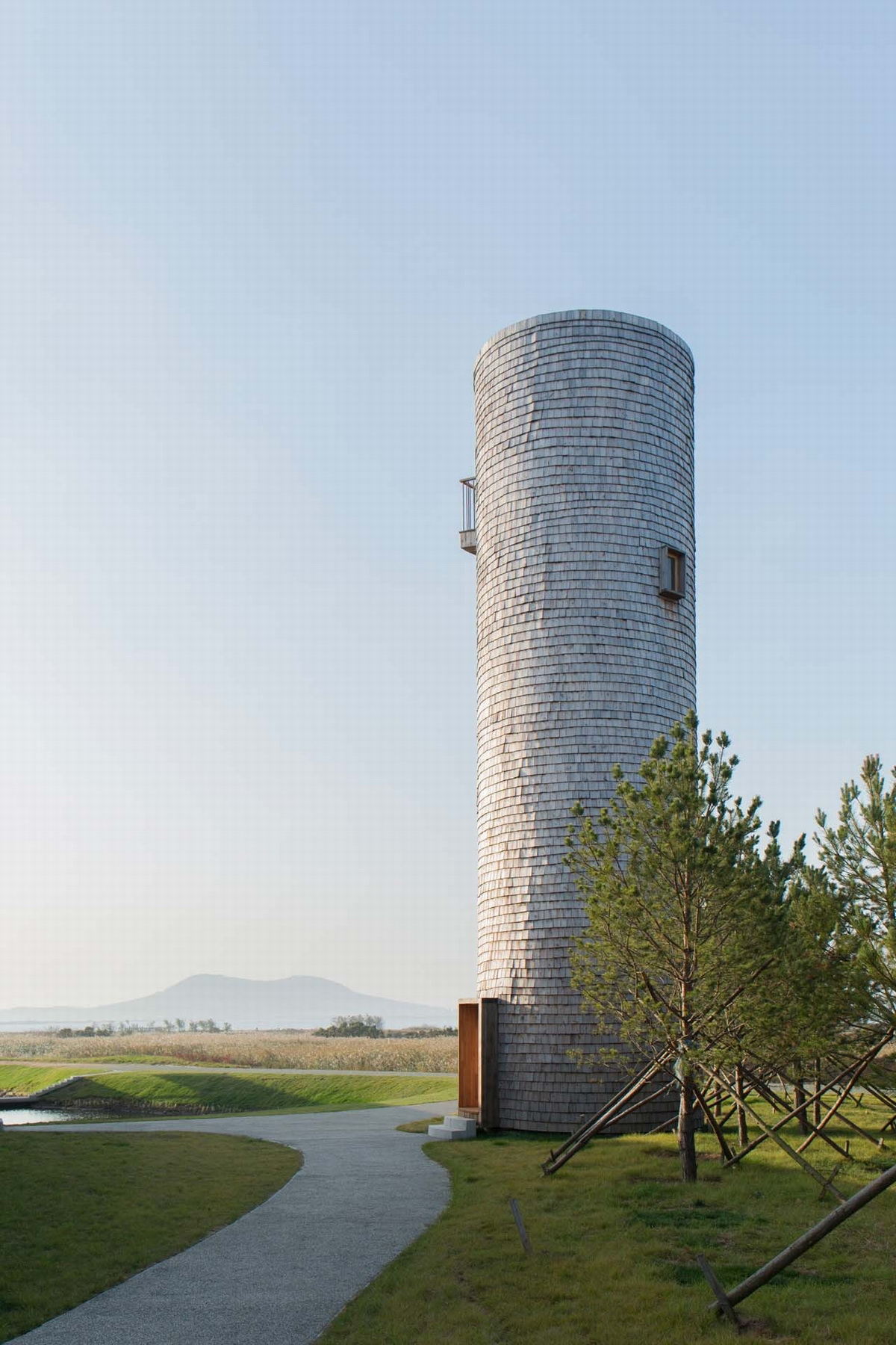 i1_观鸟塔_.杨天周_Wooden_Viewing_Tower_.Yang_Tianzhou.jpg