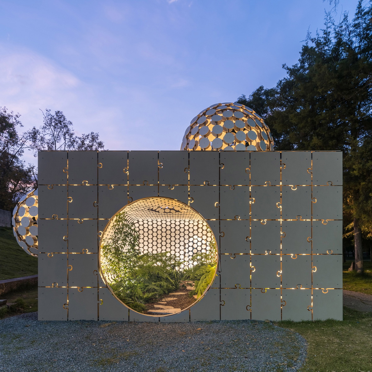 调整大小 pabellon-egaligilo-gerardo-broissin-architecture-pavilion-mexico-city_dezeen_2364_sq.jpg