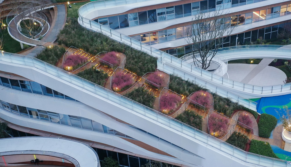 调整大小 10. 旭辉甜甜圈幼儿园 屋顶花园鸟瞰 南西摄影 CIFI Donut Kindergarten Ramp Garden Birdview .Nanxi Photography.jpg