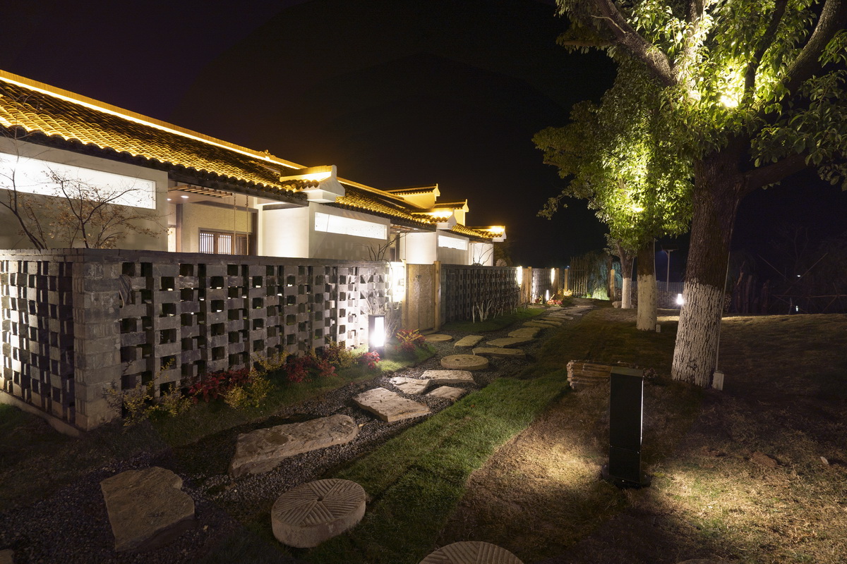 建筑环境（夜），Environment (Night).jpg