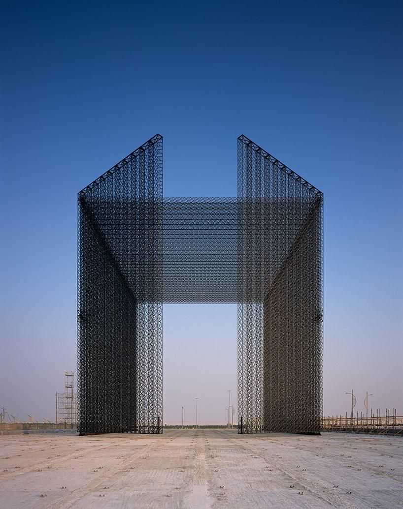 expo-2020-dubai-entry-portals-asif-khan-designboom04.jpg