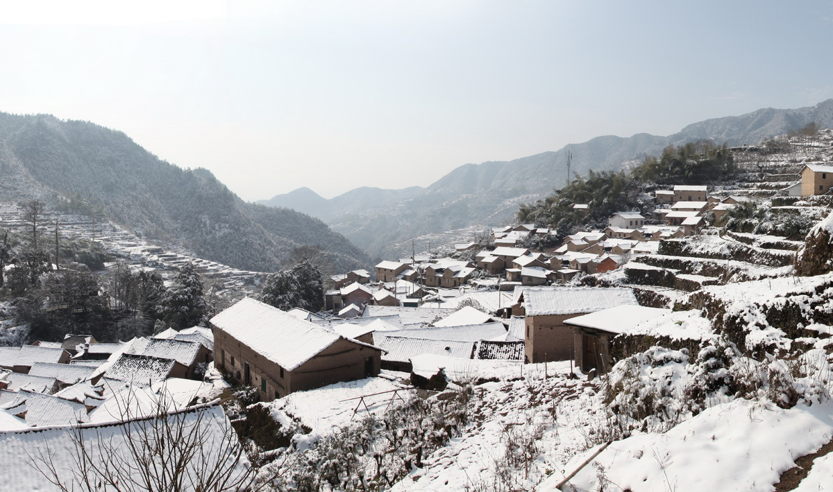 04.村子全貌 Whole picture of the village_调整大小.jpg