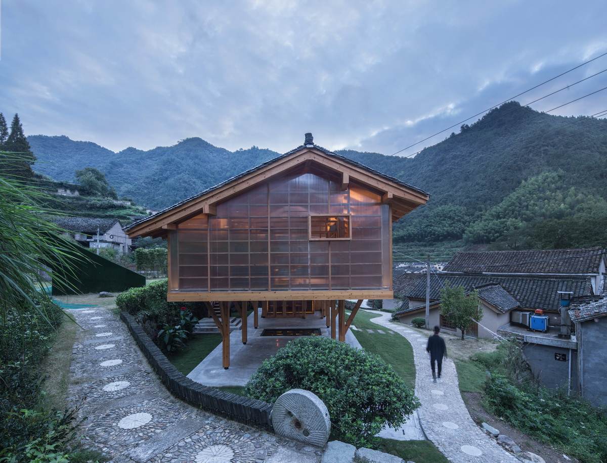 13.书屋西立面 West façade of the book house_调整大小.jpg