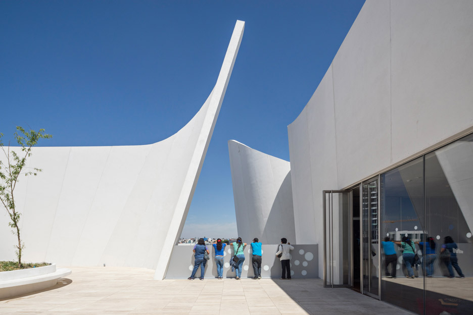 museo-international-del-barroco-toyo-ito-architecture-museum-public-mexico-patrick-lopez-jaimes_dezeen_936_13-1.jpg