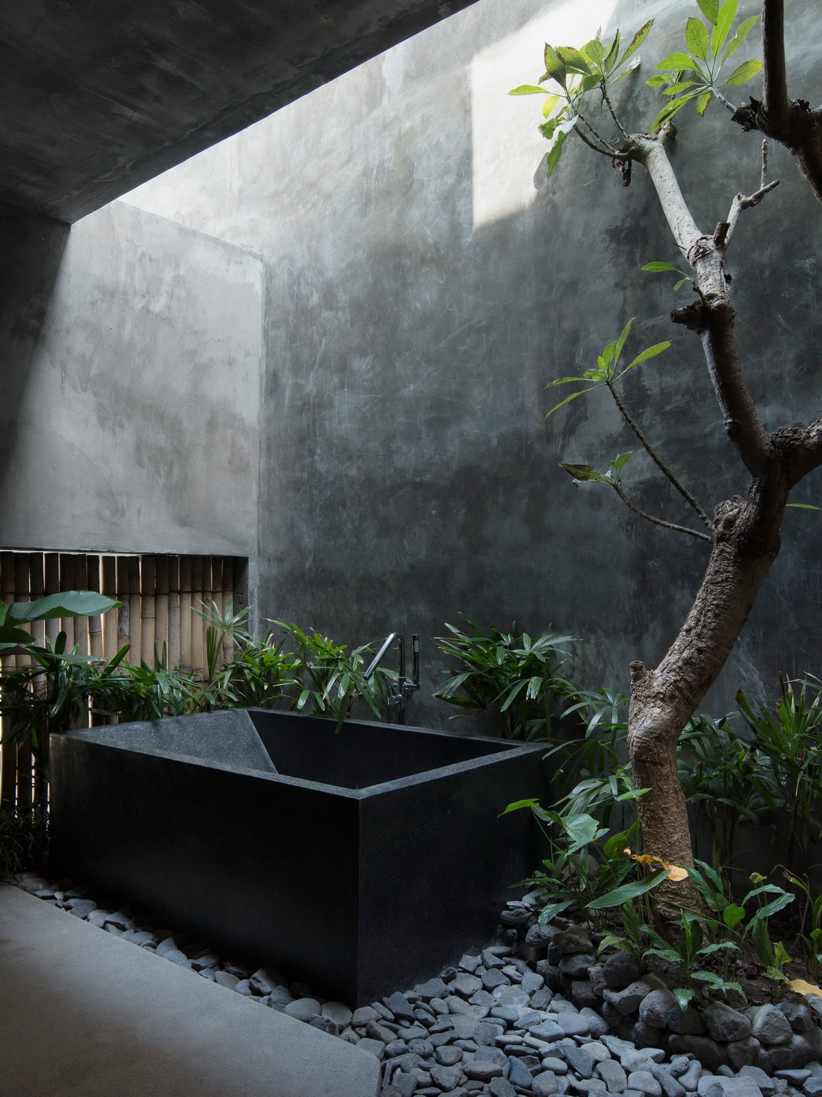 10_tiing-hotel-bali-nic-brunsdon_dezeen_2364_col_32_调整大小.jpg