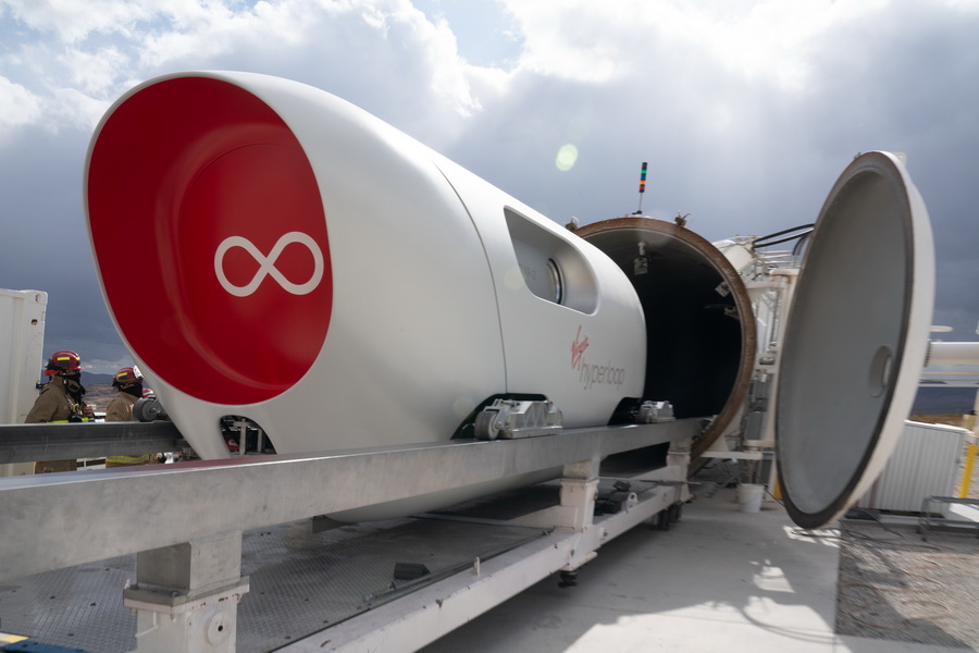 02_BIG_Virgin-Hyperloop-Pegasus_Image-Courtesy-Virgin-Hyperloop_调整大小.jpg