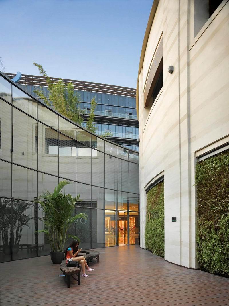 深圳华侨城欢乐海岸，现代与传统的交融 / Laguarda.Low Architects (LLA)