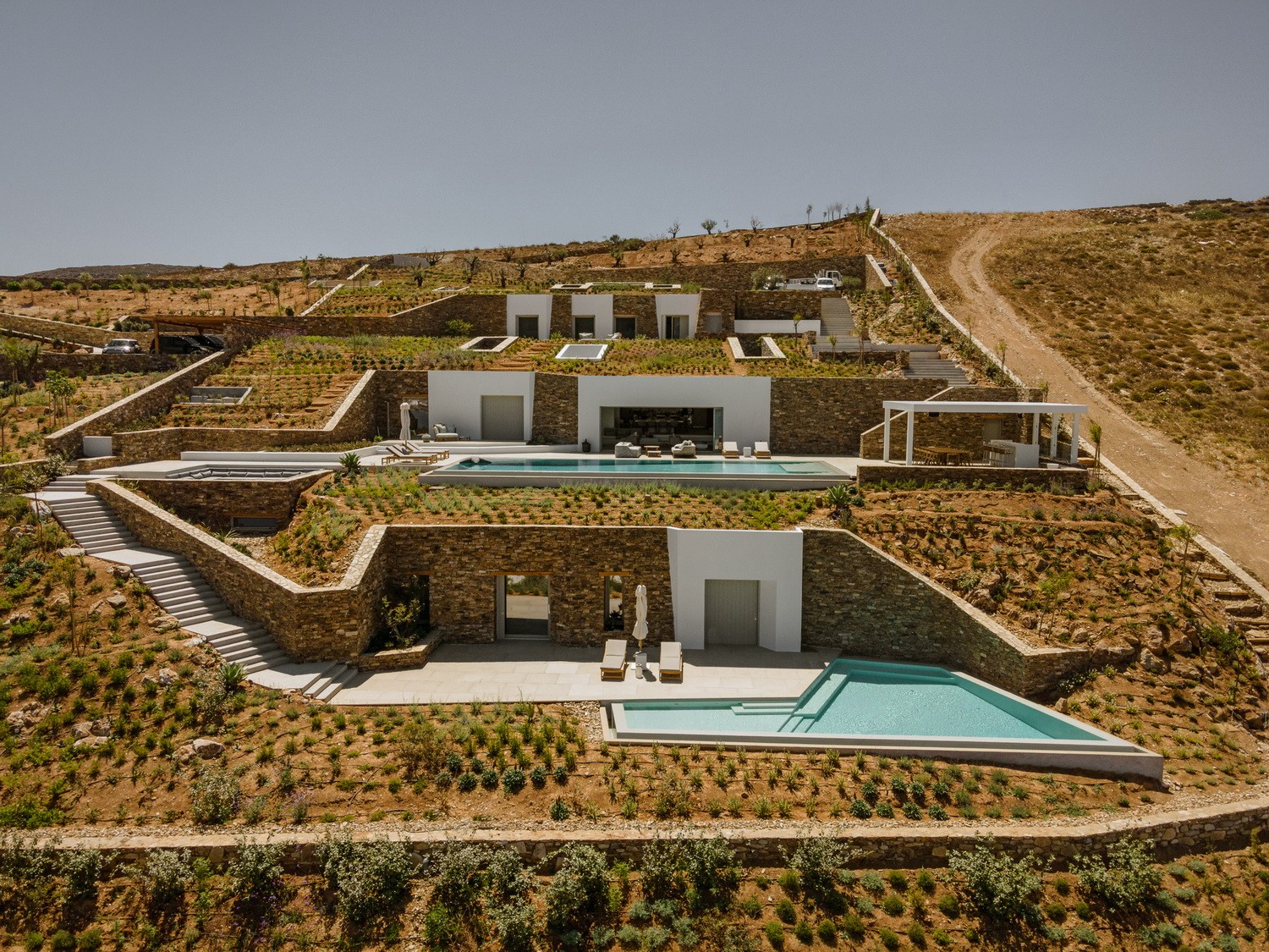 调整大小 1_tsolakisarchitects-antiparosvillas-final-65-medium.jpg