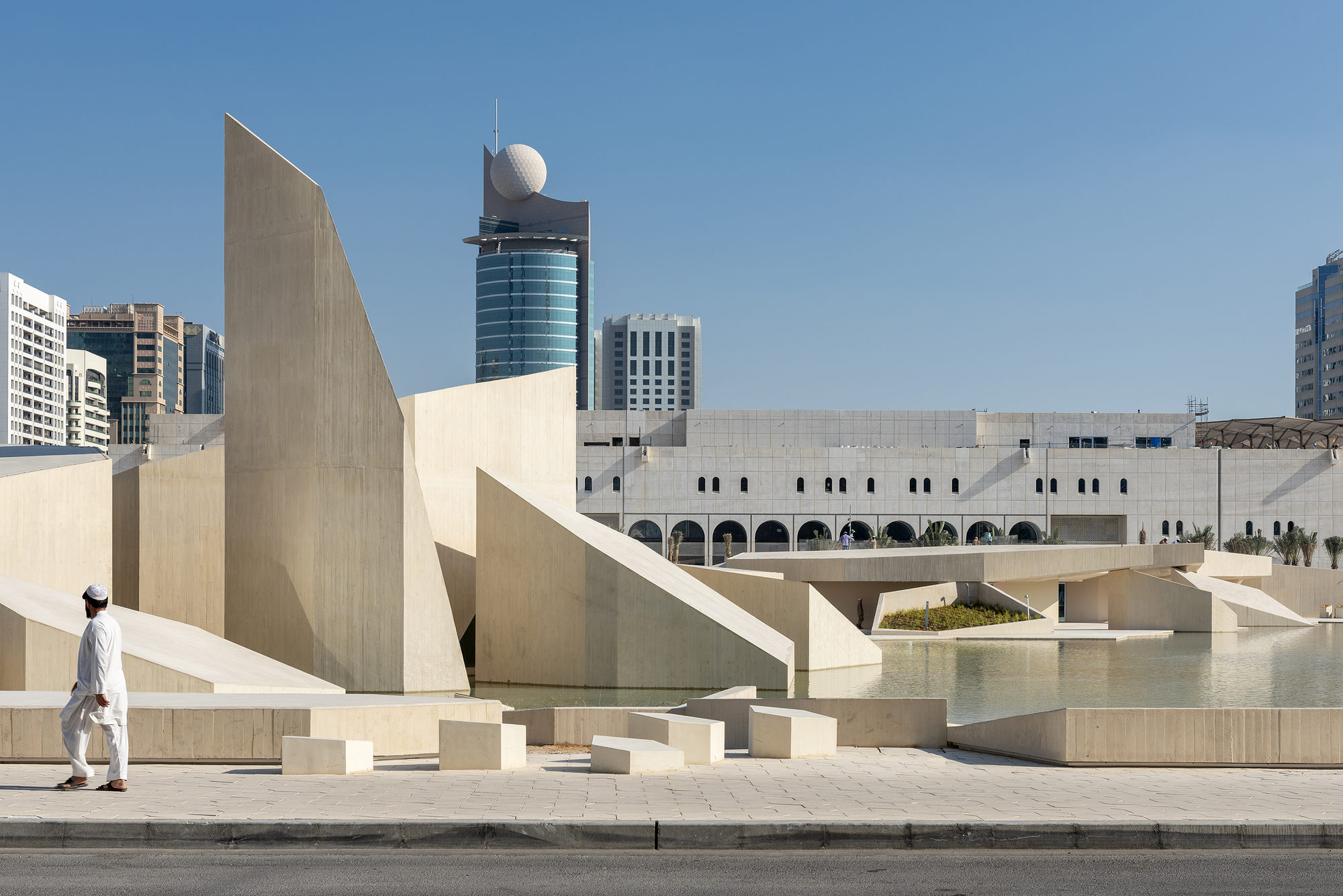 16_CEBRA_Qasr_Al_Hosn_Musallah_exterior3_photographer_Mikkel_Frost.jpg