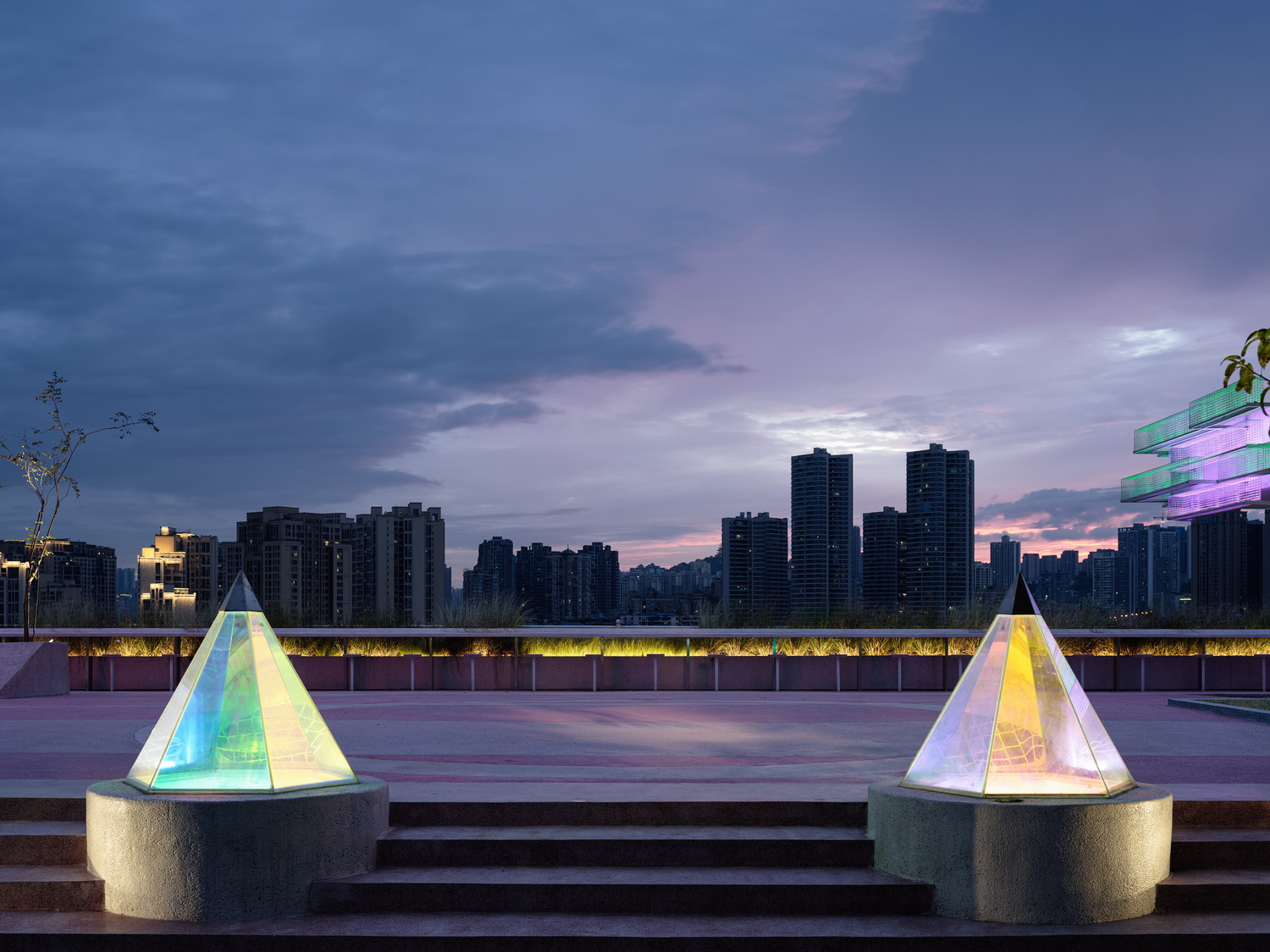 调整大小 长吧台夜景言隅建筑空间摄影.jpg