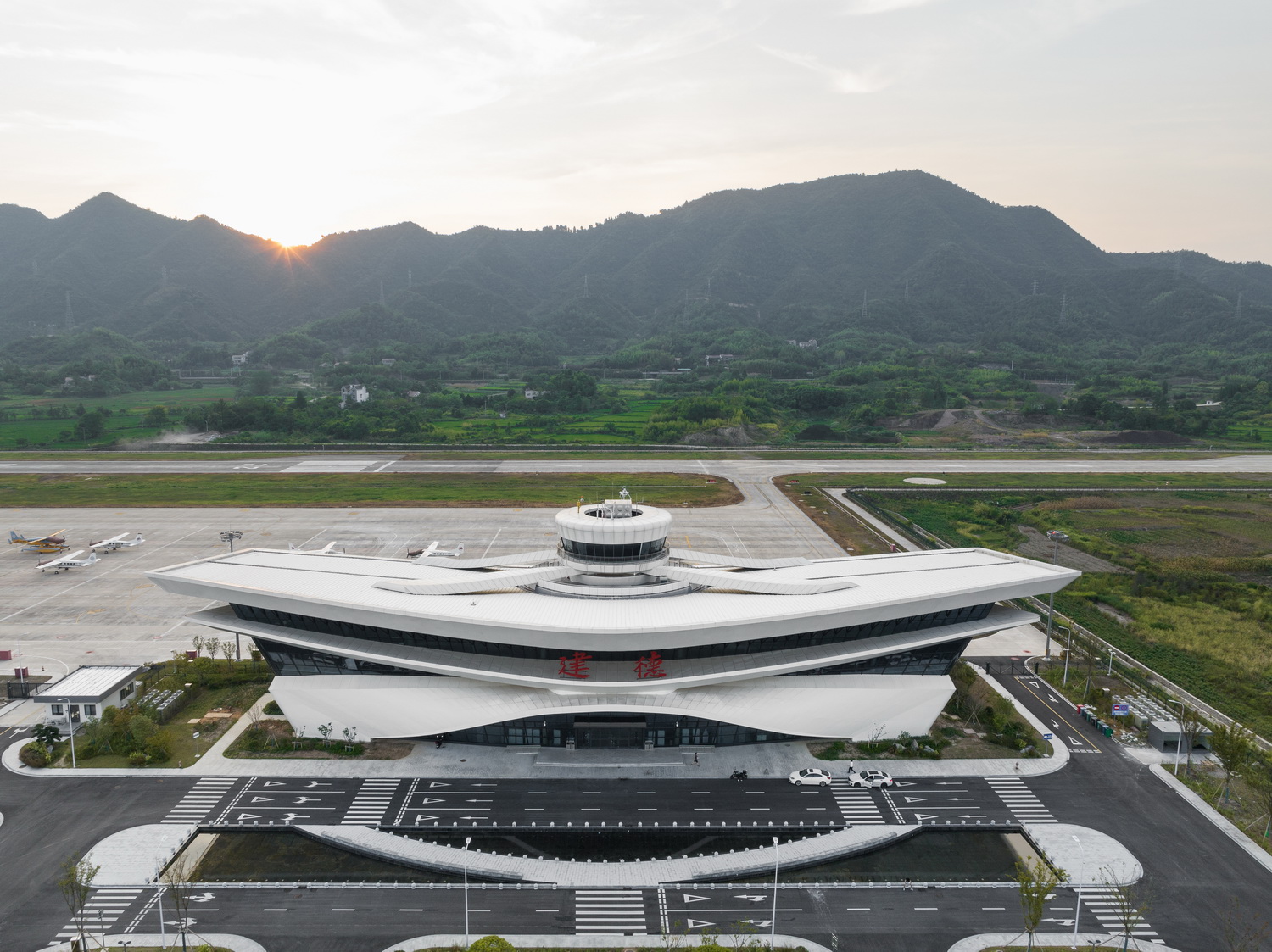 调整大小 建德千岛湖通用机场-08.jpg