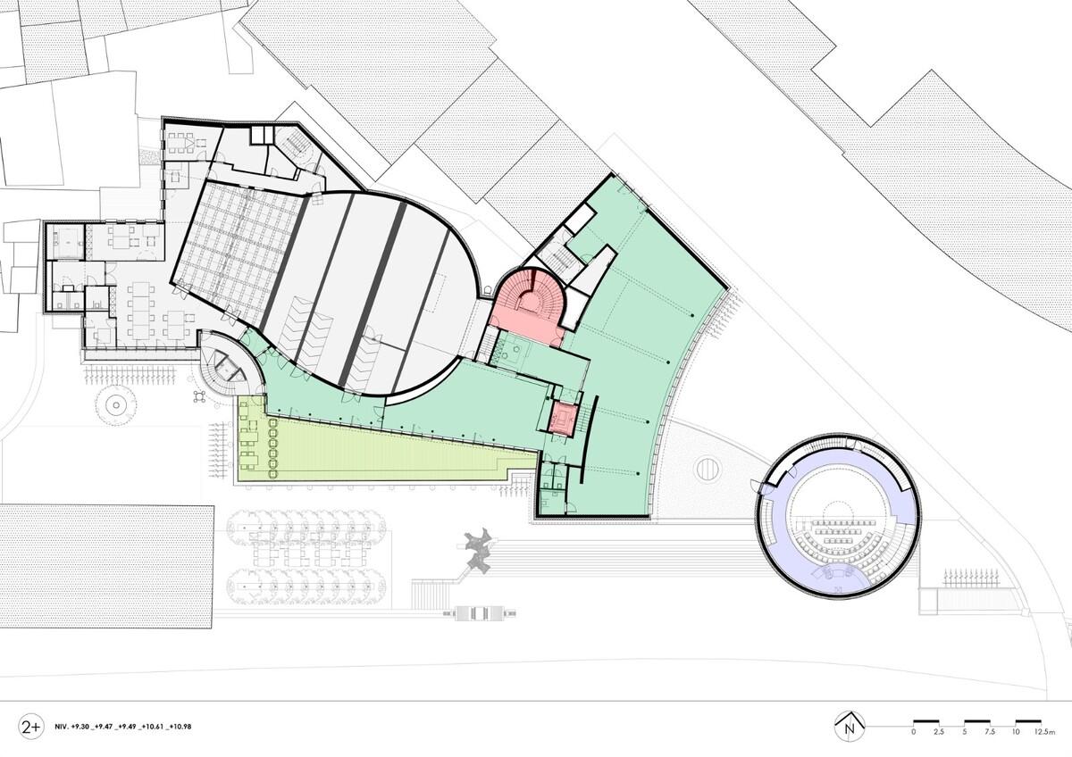 那慕尔省文化之家 / Philippe Samyn and Partners