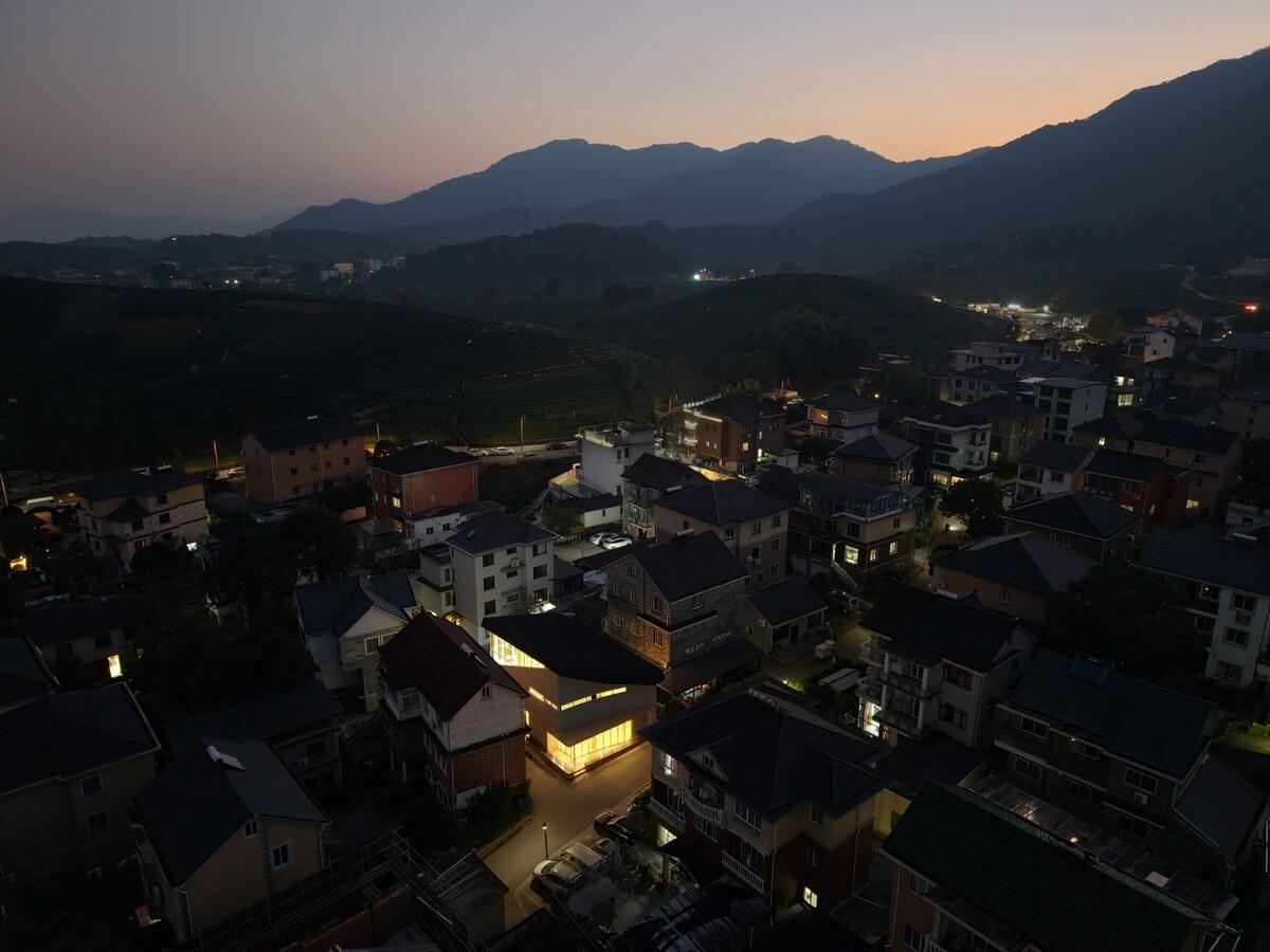 何家村老年之家 / 由牧建筑