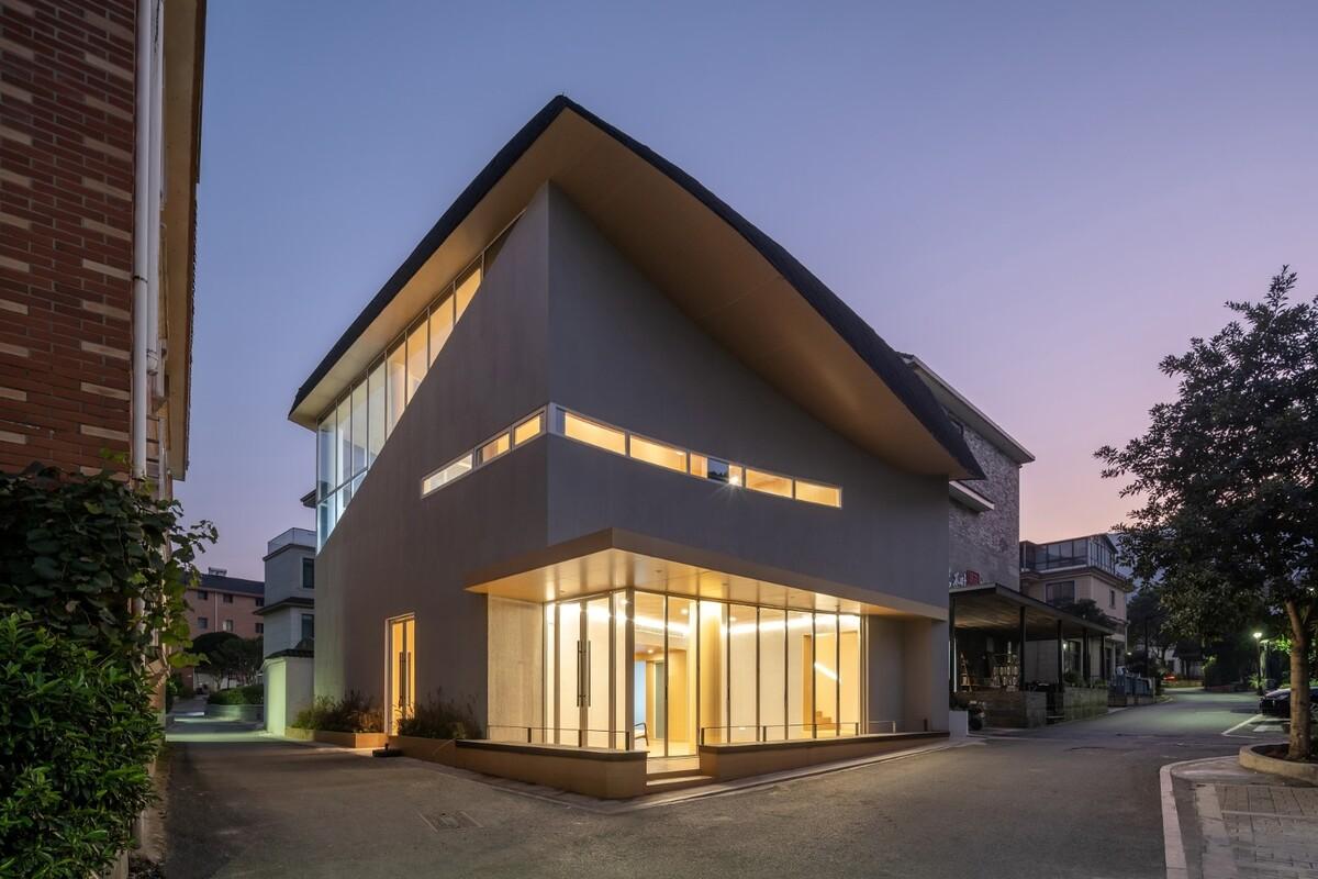 何家村老年之家 / 由牧建筑