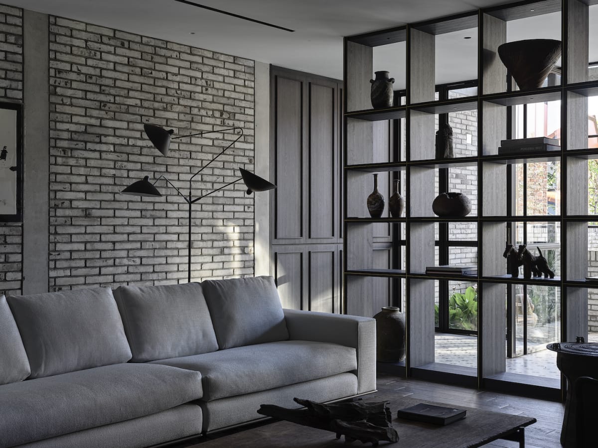 Oku 住宅 / Freight Architects