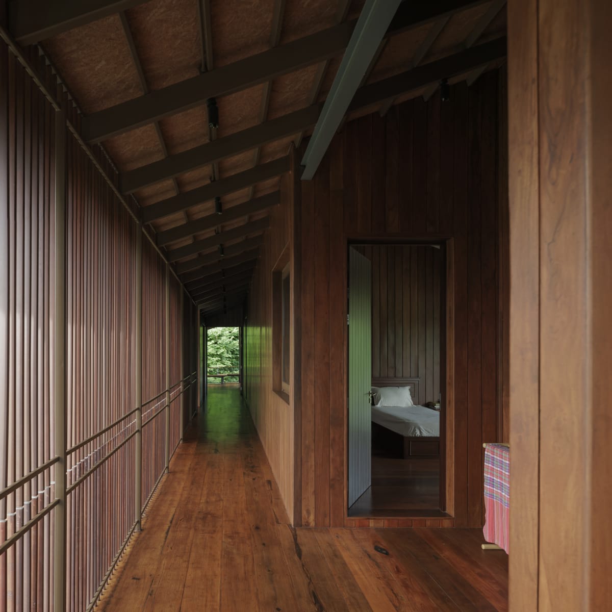 Uthai Thani 住宅 / I Like Design Studio