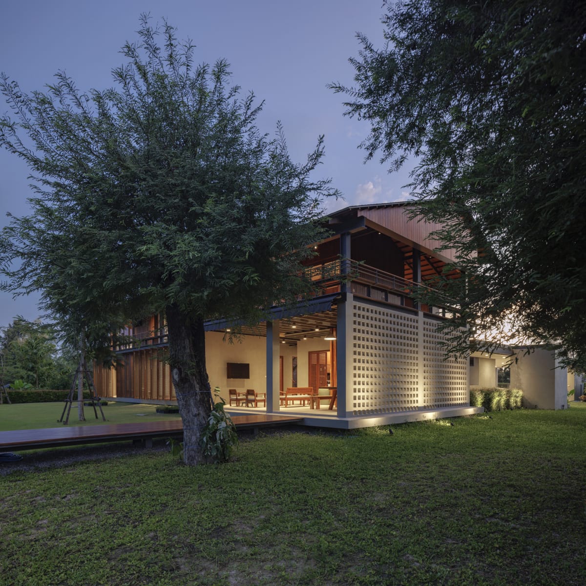Uthai Thani 住宅 / I Like Design Studio