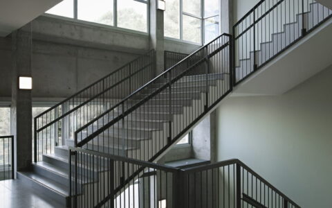 路易斯韦格曼学院扩建项目  / Dagher Hanna & Partners