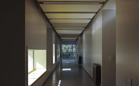 路易斯韦格曼学院扩建项目  / Dagher Hanna & Partners