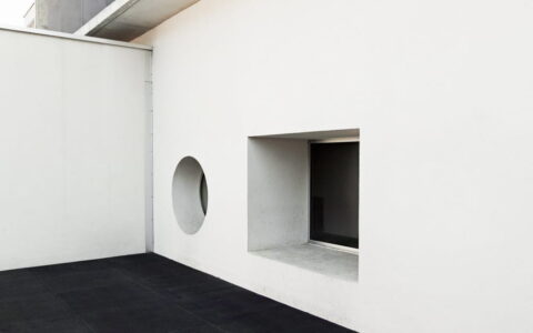 路易斯韦格曼学院扩建项目  / Dagher Hanna & Partners