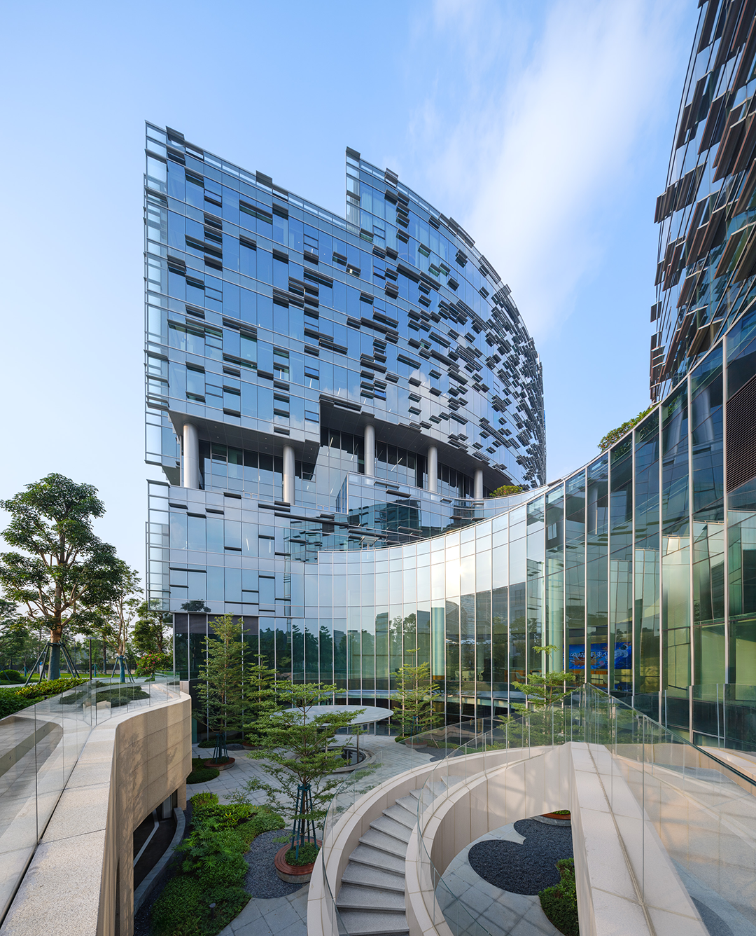 广州海大科学园 / NBBJ