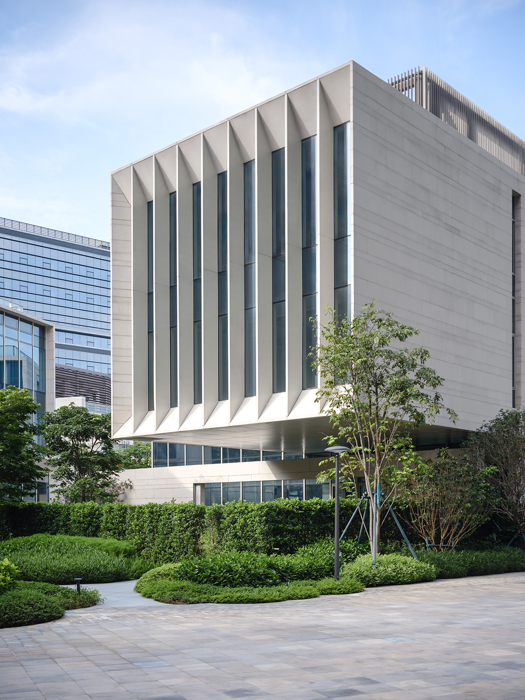 广州海大科学园 / NBBJ